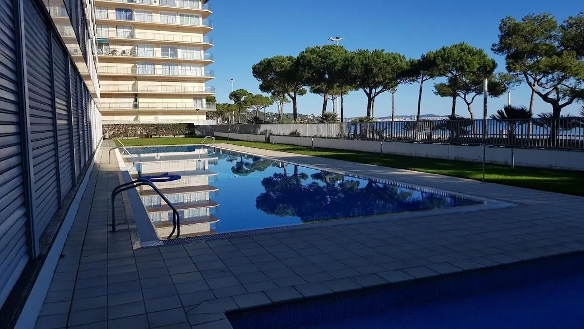 اتصالات Penthouse In Platja D Aro Front Sea With Parking 