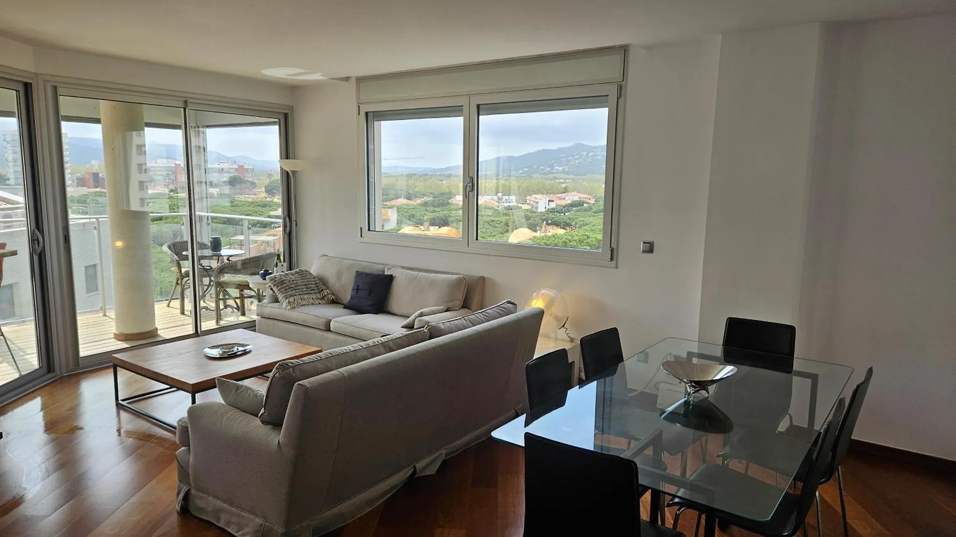Appartement Penthouse In Platja D Aro Front Sea With Parking à Castell-Castell-Platja d'Aro 0*,  Espagne